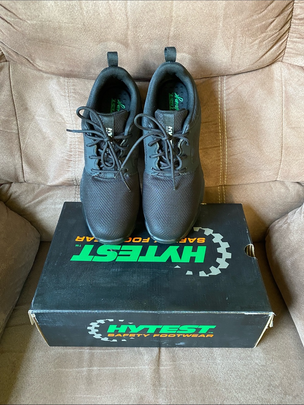 Hytest Men's Black Safety Sneakers - Lightweight Lace-Up